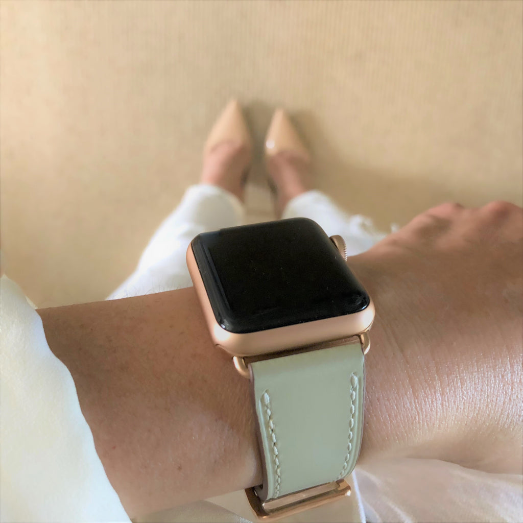 Rose gold apple watch grey band hot sale