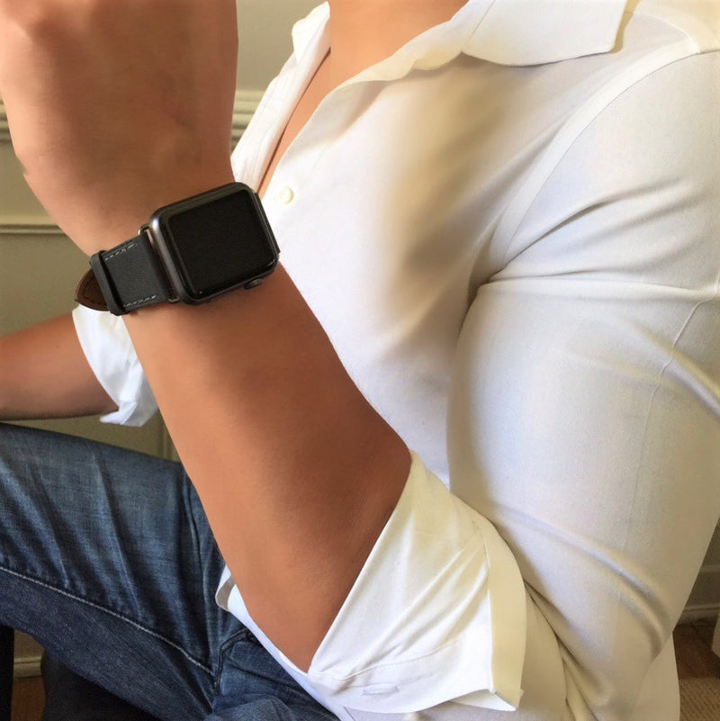 Black apple watch hotsell with grey band